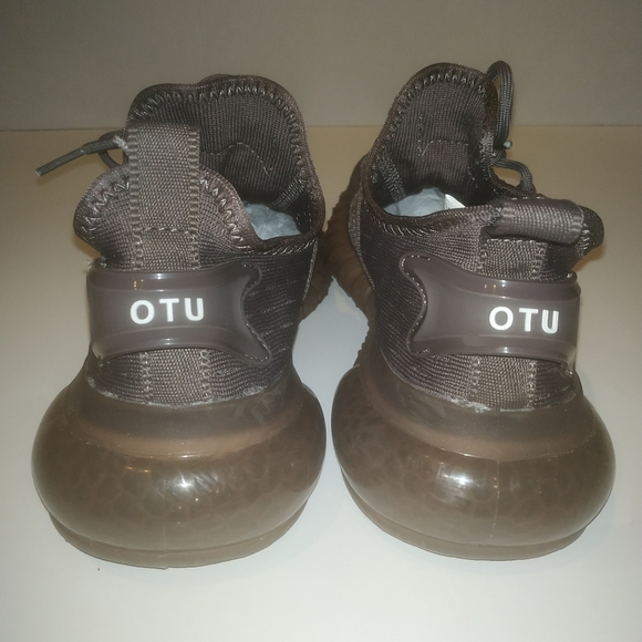 Men's Taupe Brown Running Sneakers - Picture 4 of 6